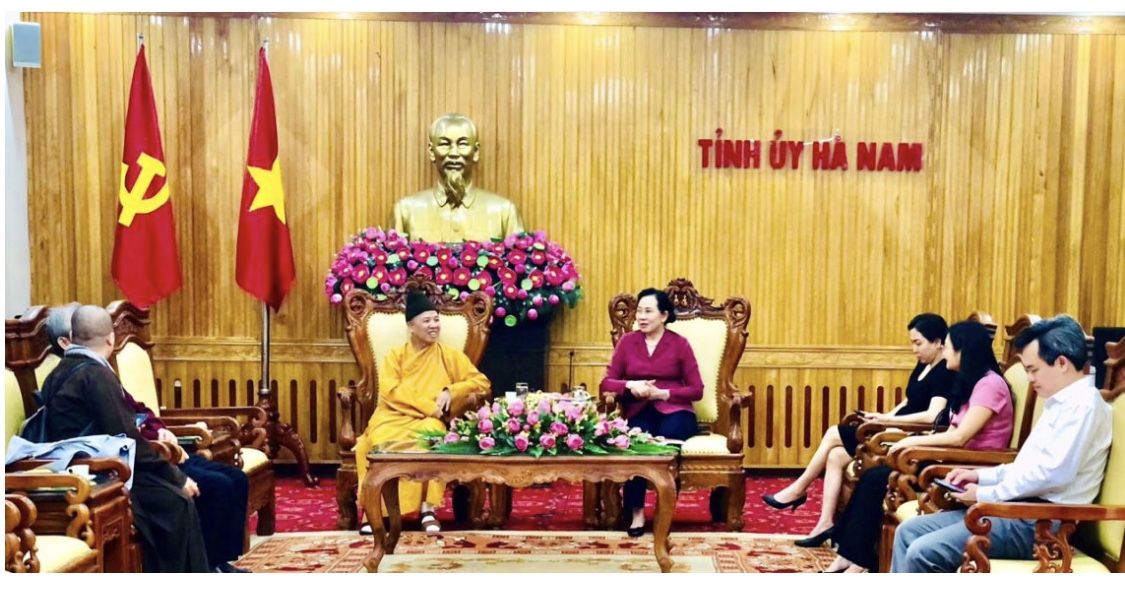 Chiều ngày 15/4/2021, HT. Thích Thanh Quyết  ĐBQH , Phó chủ tịch HĐTS TƯ Giáo hội Phật giáo VN, Trưởng ban Trị sự GHPGVN tỉnh Hà Nam đã có buổi gặp gỡ và làm việc với Bí thư Tỉnh ủy Hà Nam.
