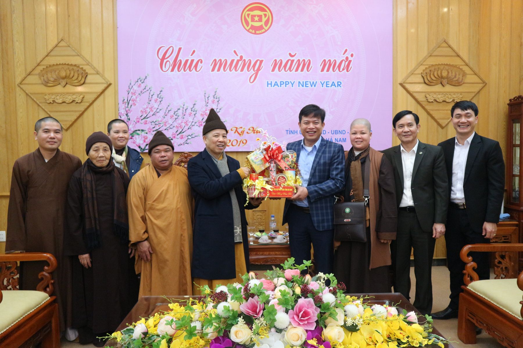 [Hà Nam] Ban Trị sự GHPGVN tỉnh chúc Tết các cơ quan chính quyền tỉnh và thành Phố